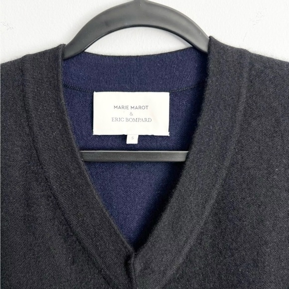 Marie Marot X Eric Bompard Size S • Black 100% Cashmere Sweater V-neck. - Picture 2 of 4